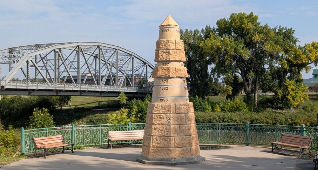 Flood Memorial Monument, North Dakota, USA